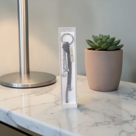 Michael Kors Speckled Cord Bag Charm NWT - Picture 2 of 4